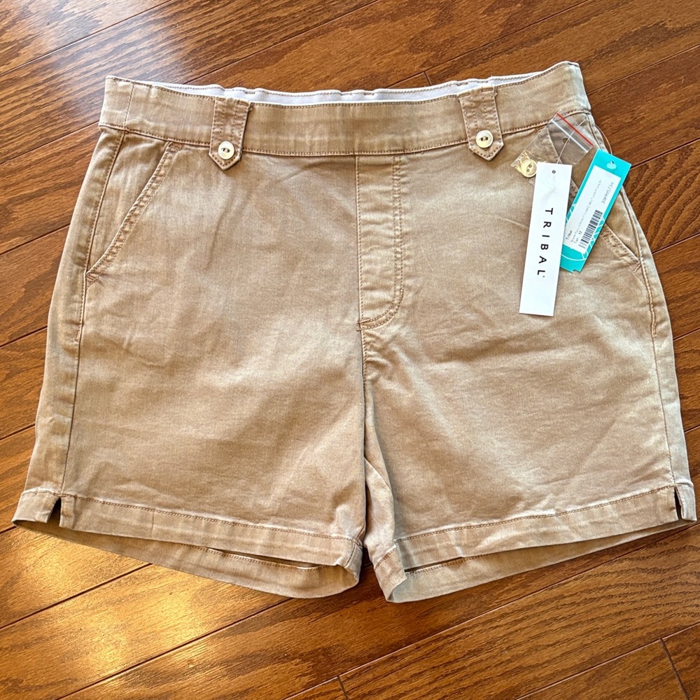 Tribal Tan Dune Women's Shorts, Front Pockets, elastic waist. Size 12 Stitch Fix
